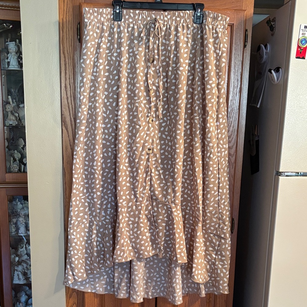 Tan Polka Dot Women's Skirt